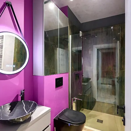 Viva In Infinity - Parking