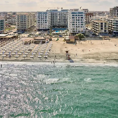 Viva In Infinity - Parking Mamaia