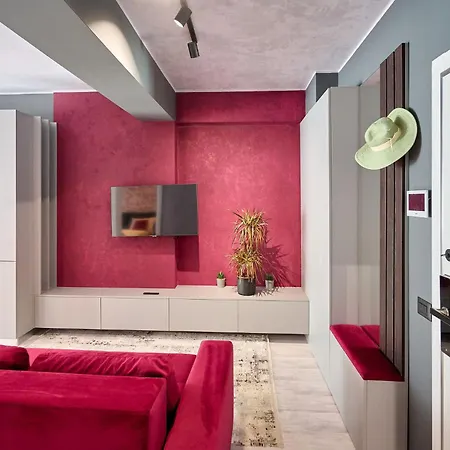 Viva In Infinity - Parking Appartement Mamaia